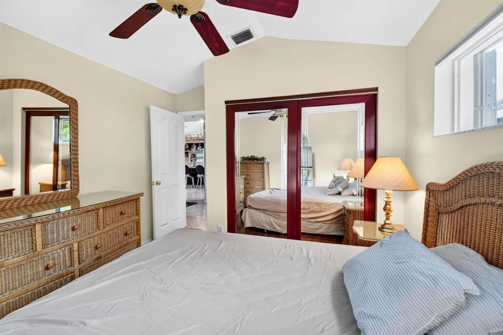 107 Harbor Lake Circle 