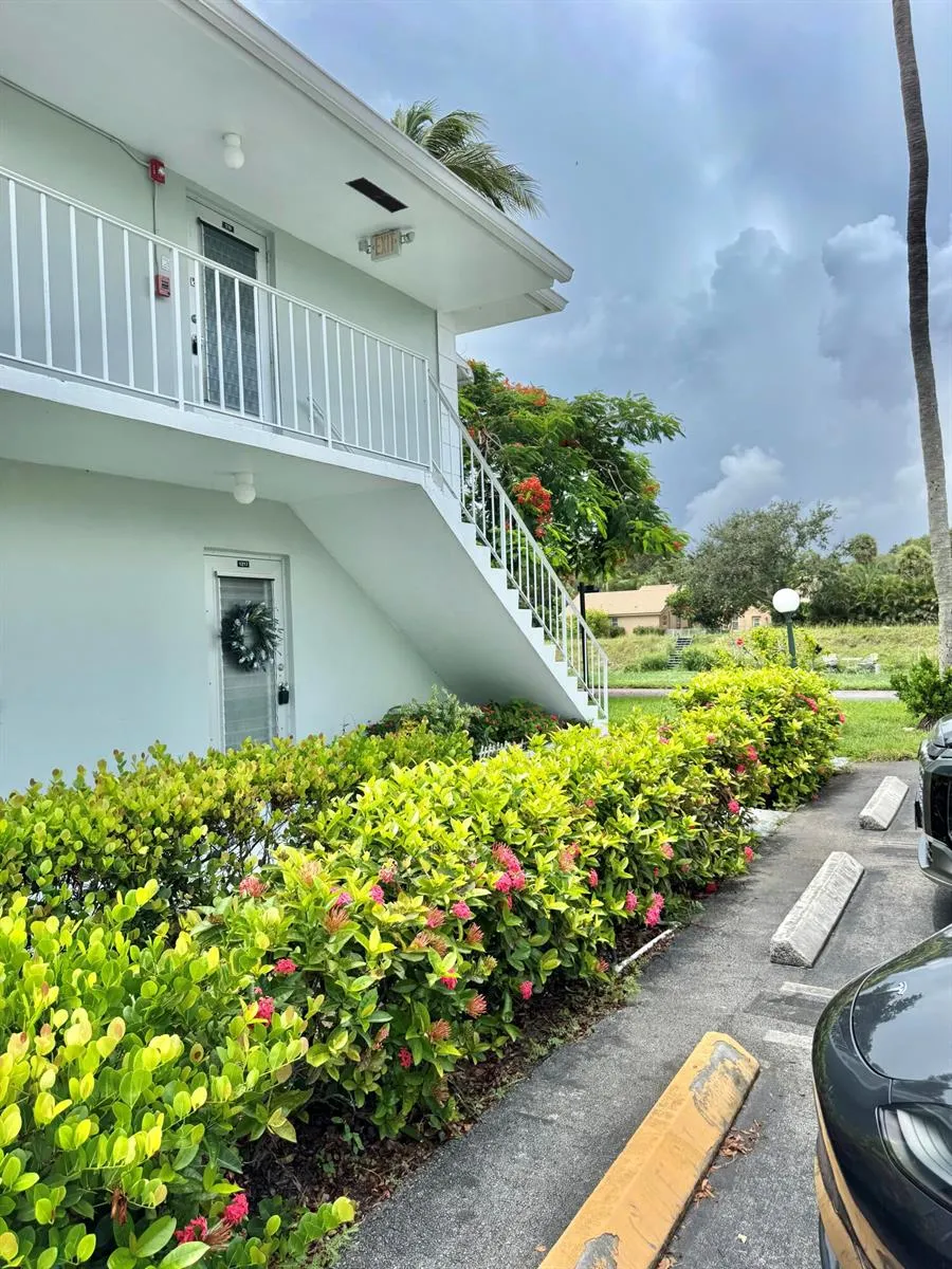 2660 SW 22ND AVENUE #1217 Delray Beach, FL 33445