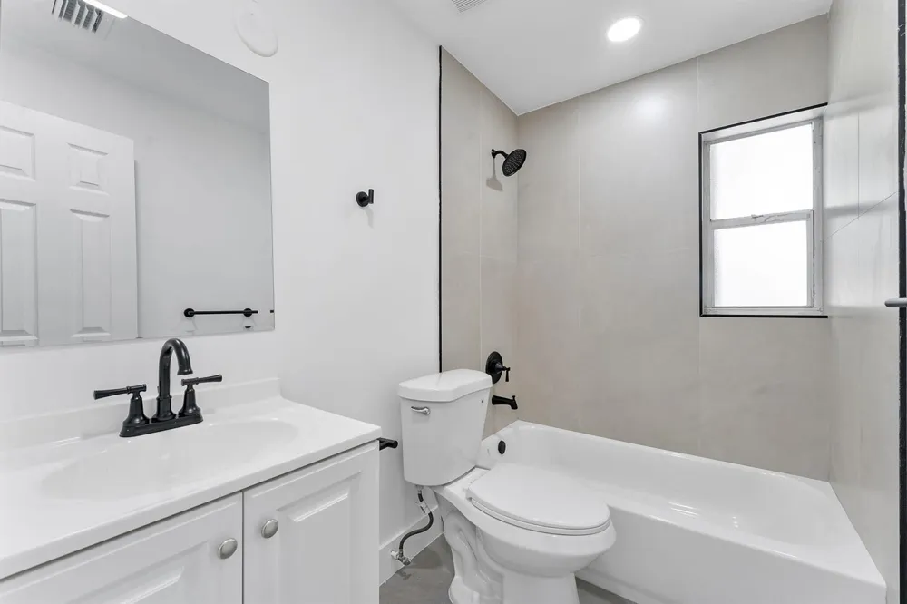 441 NW 2ND AVENUE Deerfield Beach, FL 33441