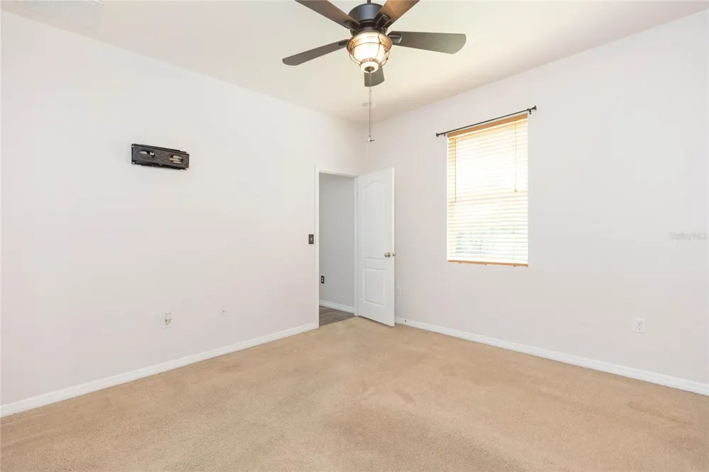 36108 LAGUNA HILLS CIRCLE Zephyrhills, FL 33541
