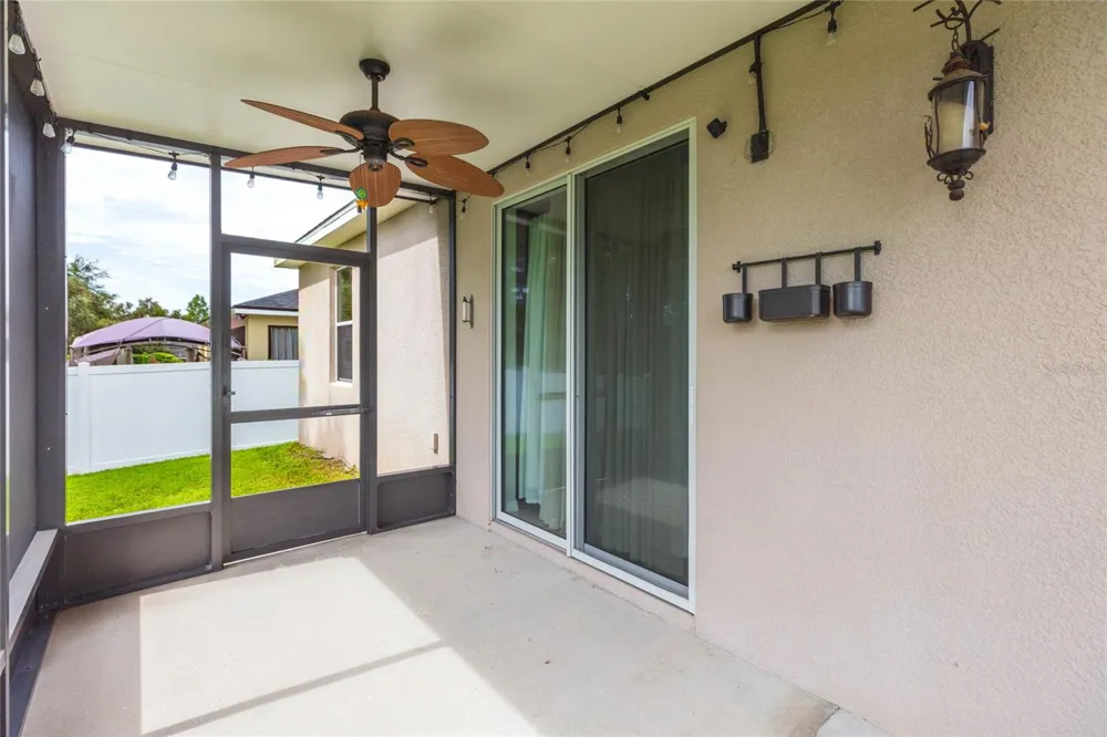 36108 LAGUNA HILLS CIRCLE Zephyrhills, FL 33541