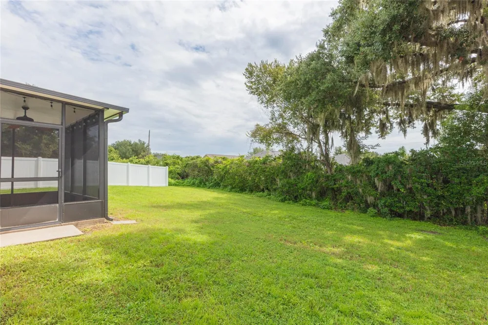 36108 LAGUNA HILLS CIRCLE Zephyrhills, FL 33541