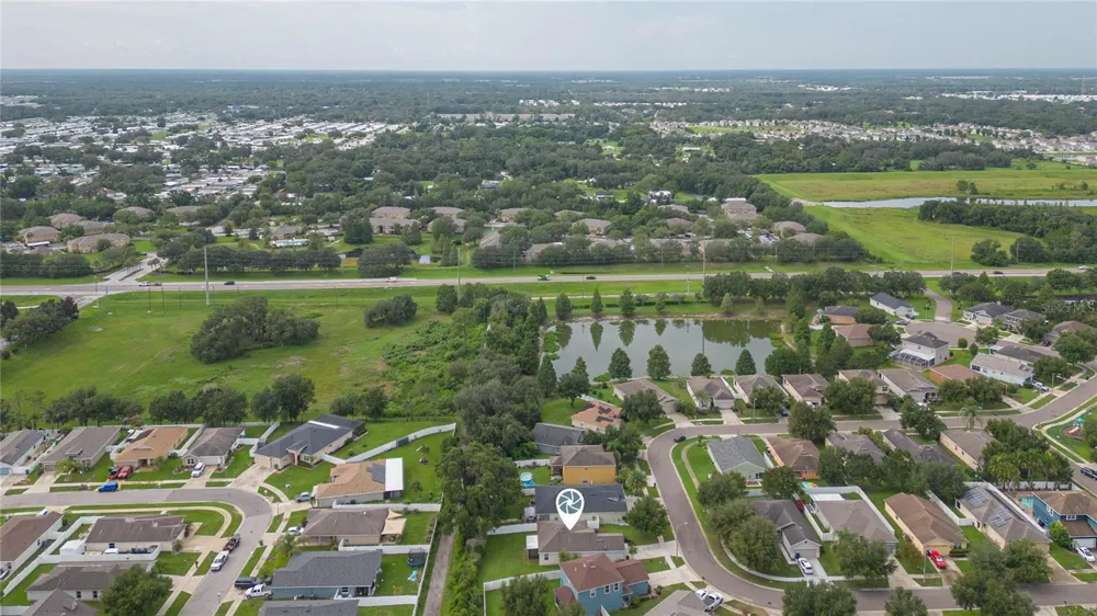 36108 LAGUNA HILLS CIRCLE Zephyrhills, FL 33541