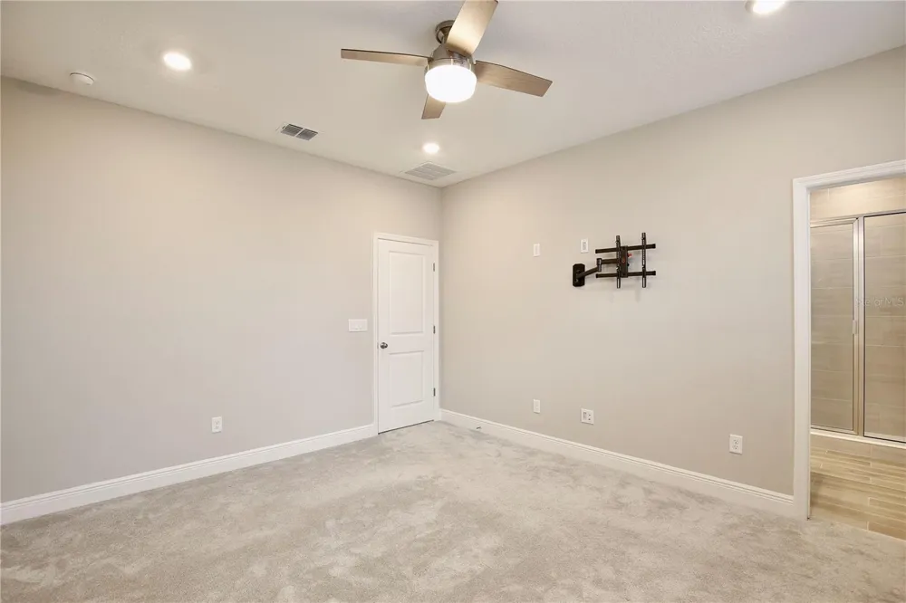 6491 CYRILS DRIVE St Cloud, FL 34771