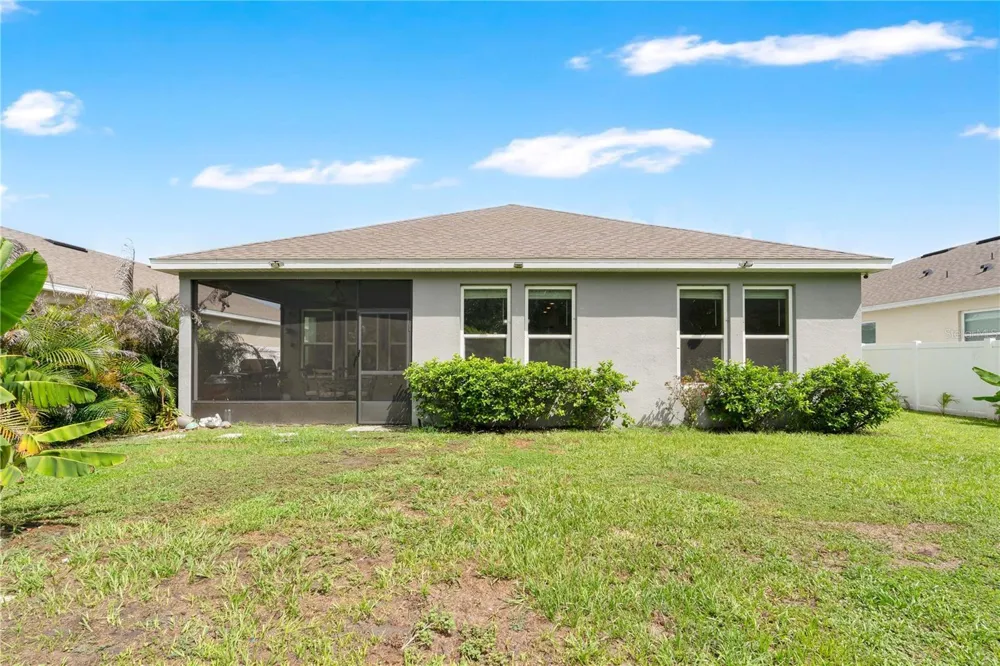 1621 PARK SIDE AVENUE Kissimmee, FL 34744