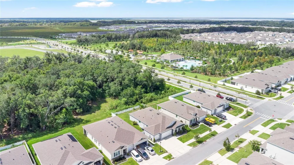 1621 PARK SIDE AVENUE Kissimmee, FL 34744