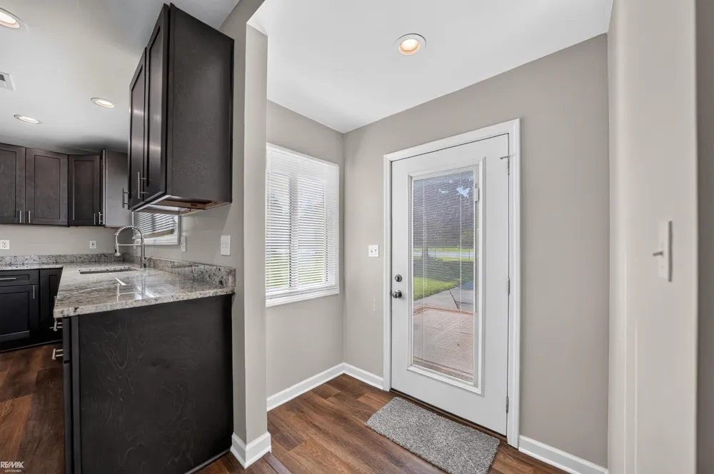 27401 S River Rd Road Harrison Charter Township, MI 48045