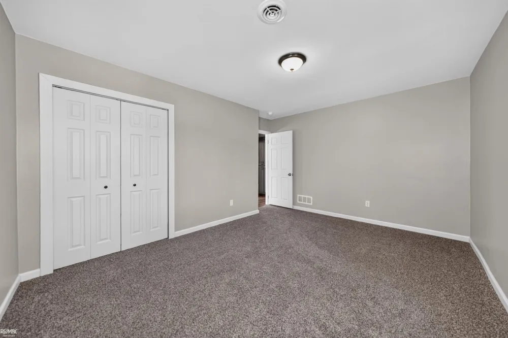 27401 S River Rd Road Harrison Charter Township, MI 48045