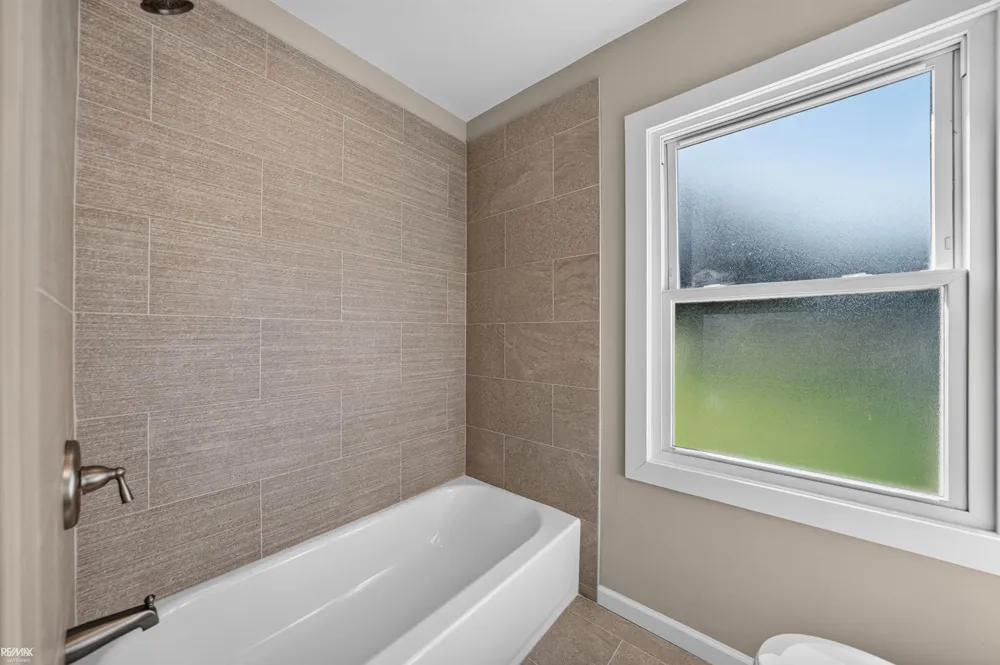 27401 S River Rd Road Harrison Charter Township, MI 48045