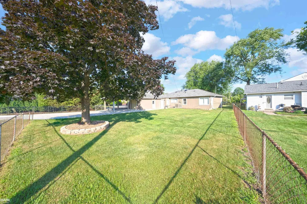 27401 S River Rd Road Harrison Charter Township, MI 48045