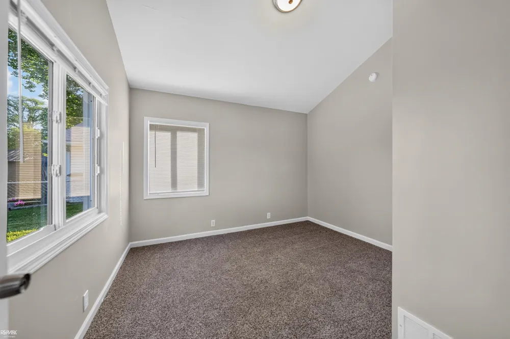 27401 S River Rd Road Harrison Charter Township, MI 48045