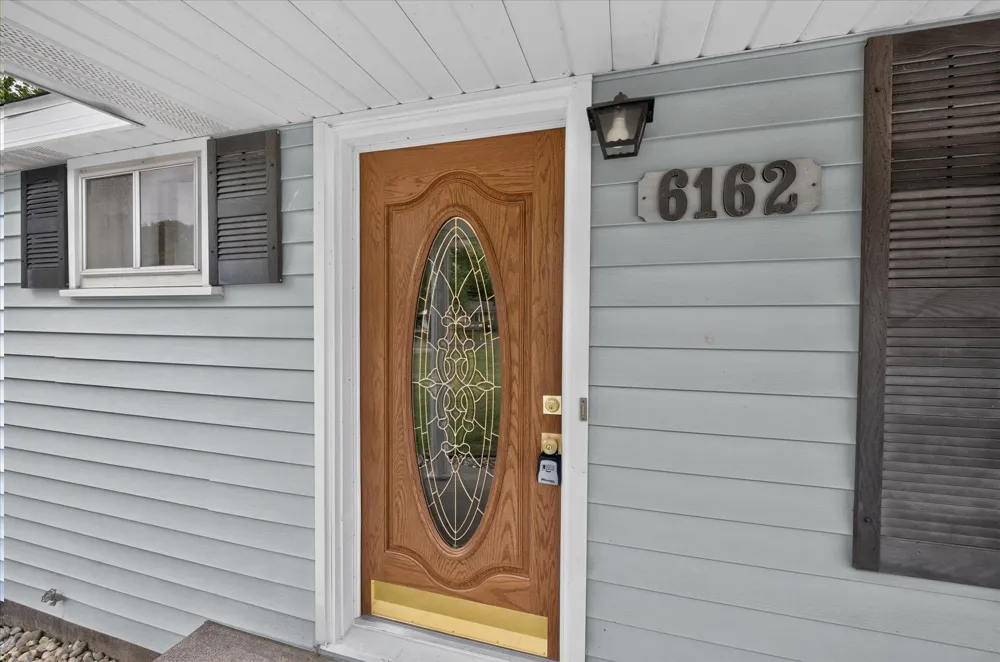 6162 Sandy Lane Burton City, MI 48519