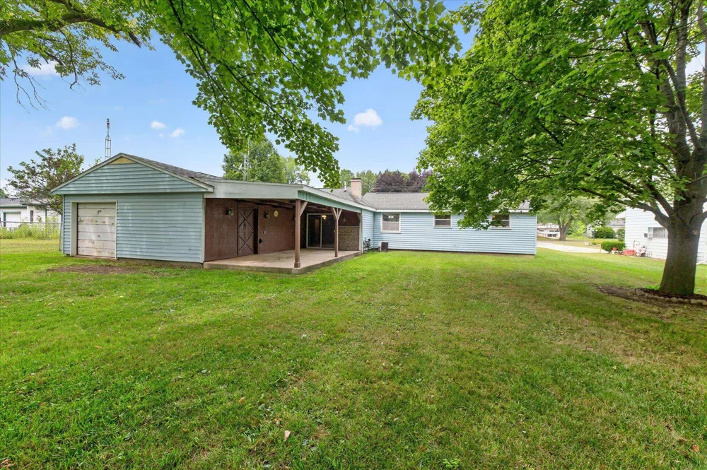 6162 Sandy Lane Burton City, MI 48519