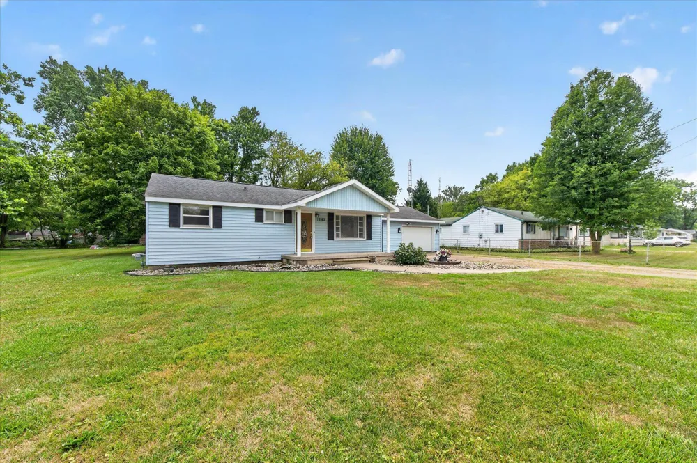6162 Sandy Lane Burton City, MI 48519