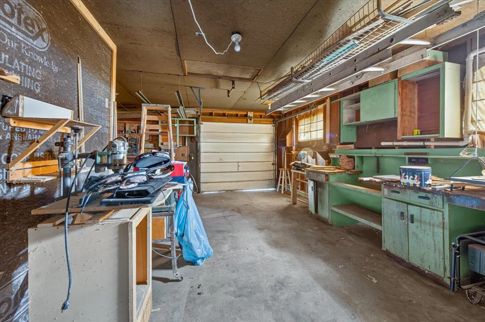 6162 Sandy Lane Burton City, MI 48519