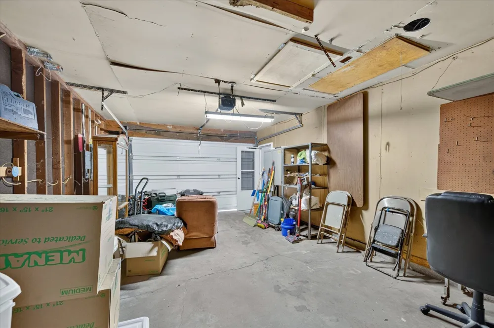 6162 Sandy Lane Burton City, MI 48519