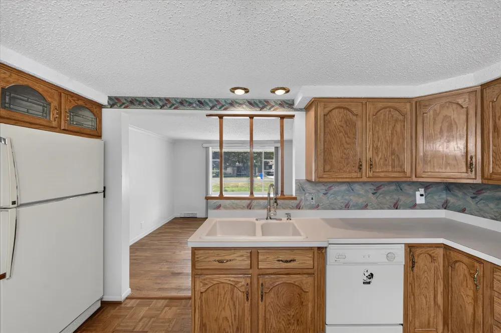 6162 Sandy Lane Burton City, MI 48519