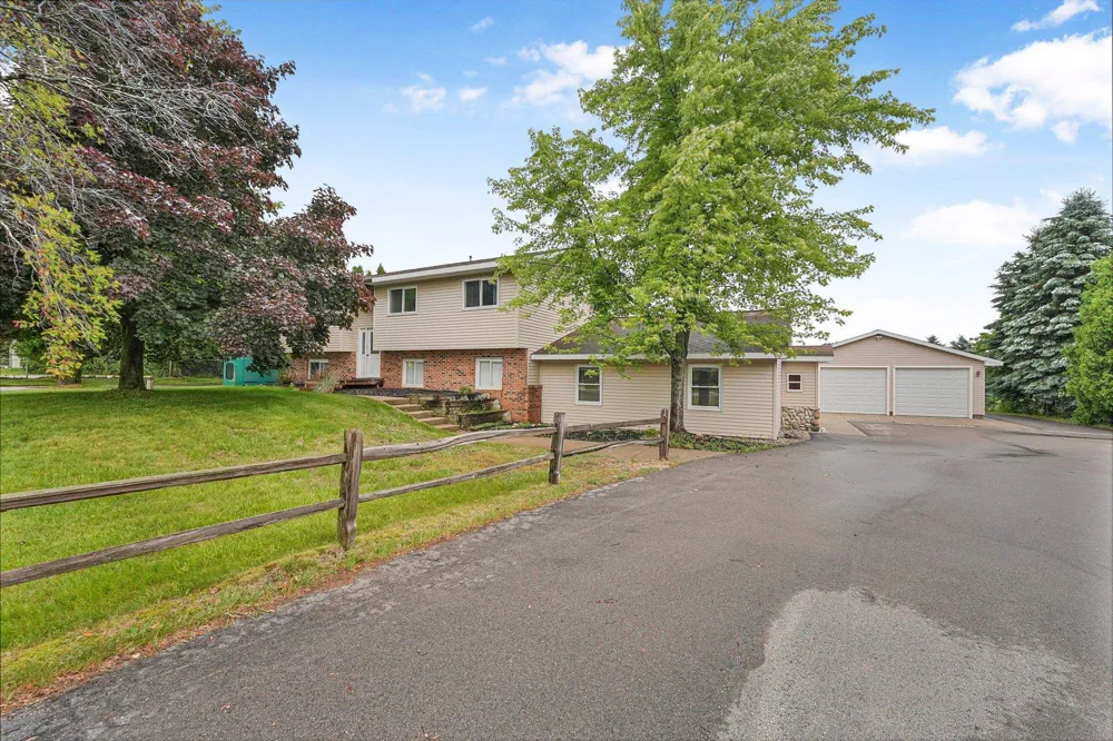 5840 Culver Road Garfield Charter Township, MI 49685