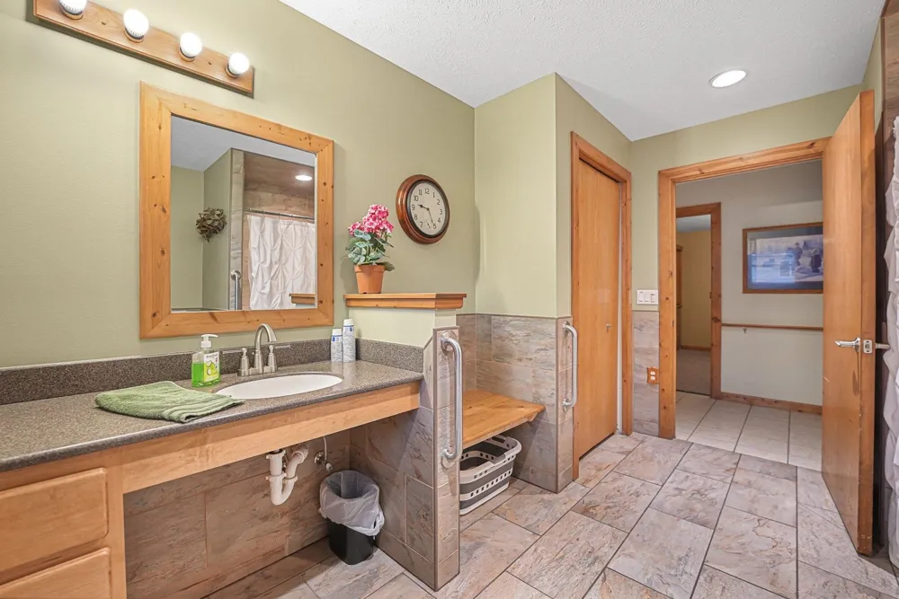 5840 Culver Road Garfield Charter Township, MI 49685