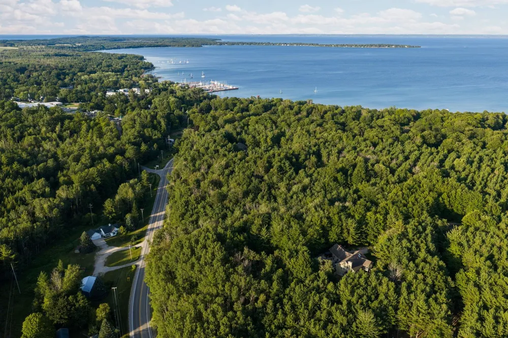 Vincer Way Leelanau Township, MI 49670