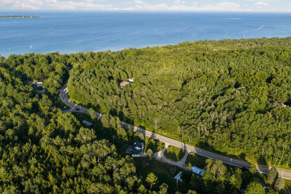 Vincer Way Leelanau Township, MI 49670