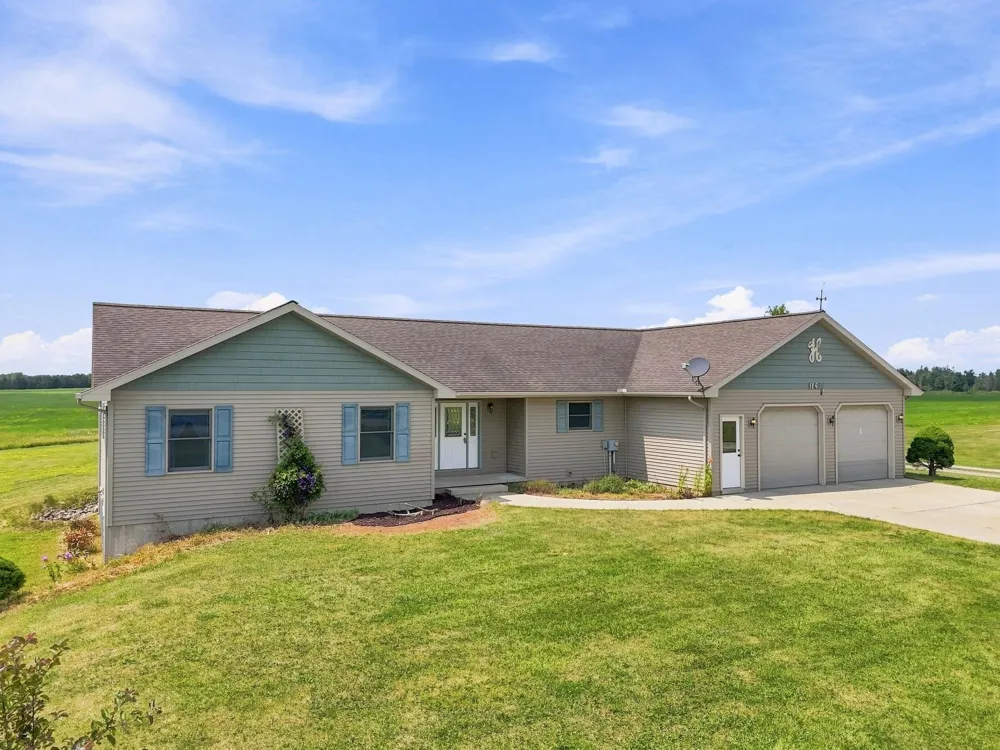 11650 S Burkett Road Riverside Township, MI 49665
