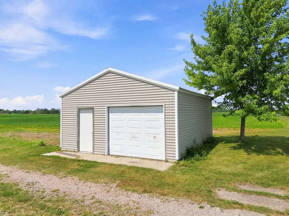 11650 S Burkett Road Riverside Township, MI 49665