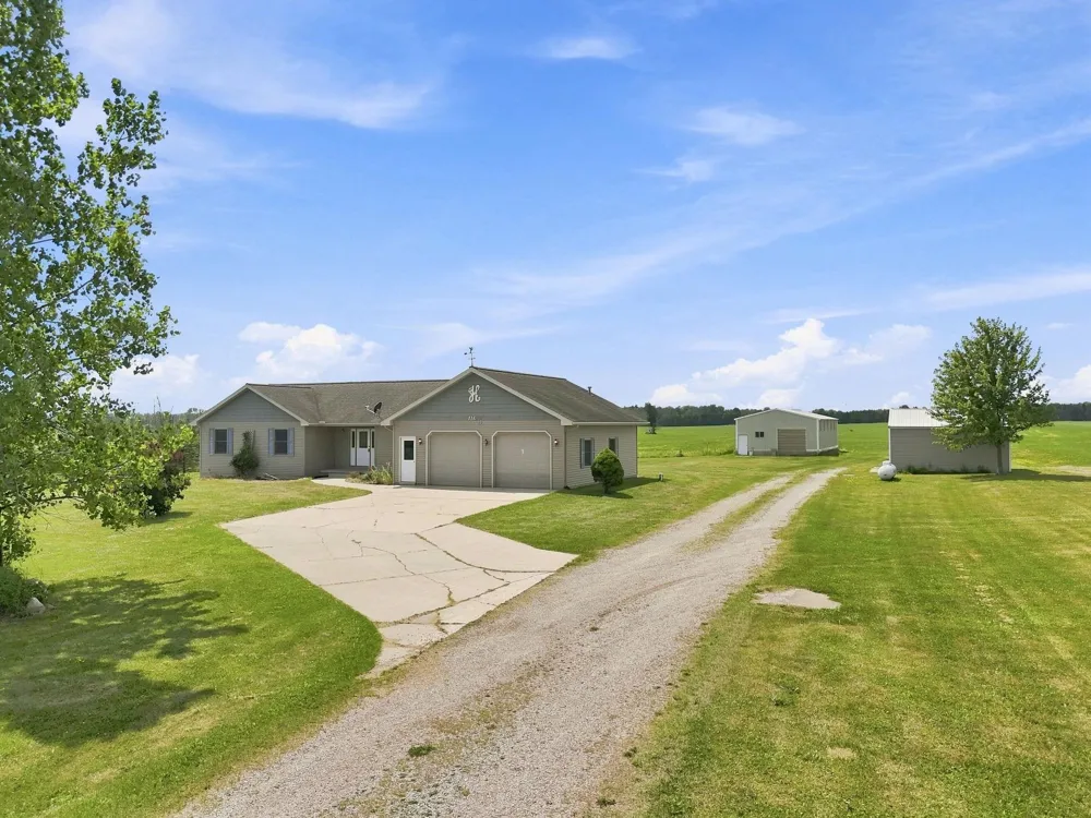11650 S Burkett Road Riverside Township, MI 49665