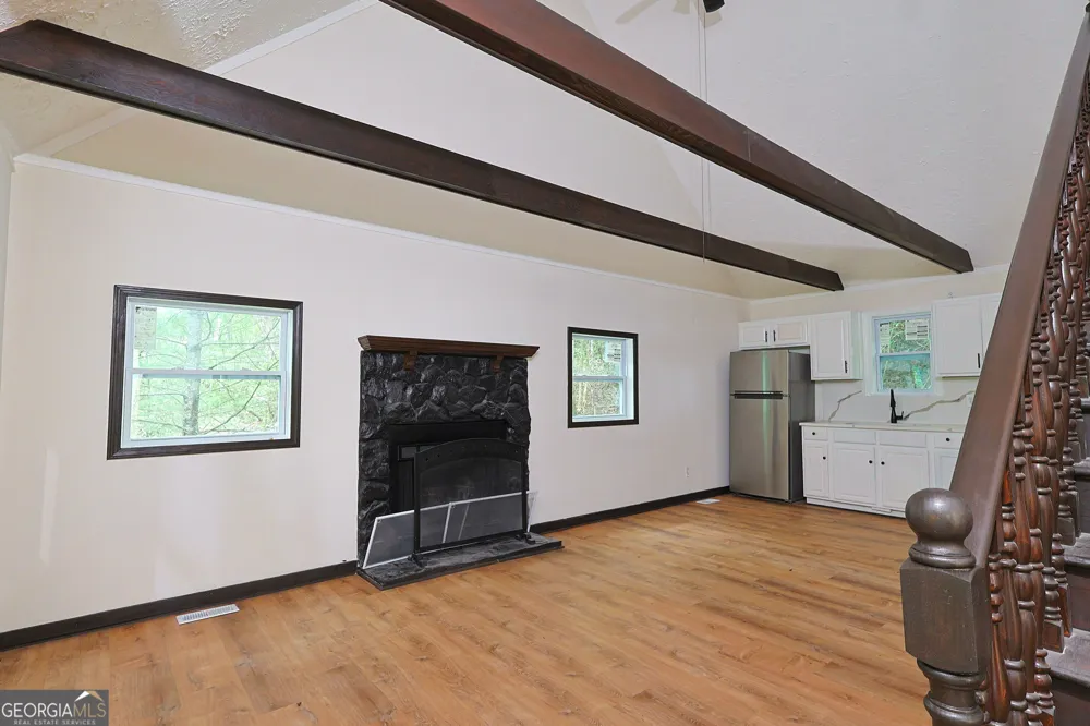 209 Ashley LN Dahlonega, GA 30533