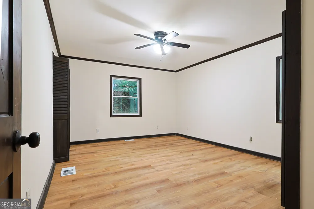 209 Ashley LN Dahlonega, GA 30533