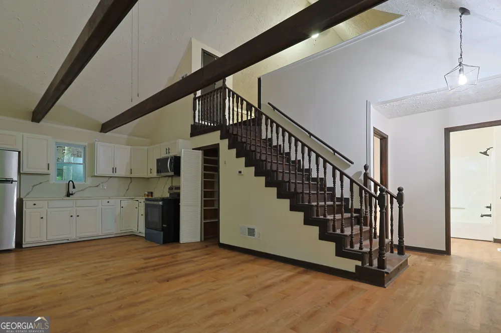 209 Ashley LN Dahlonega, GA 30533