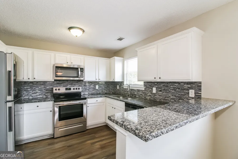 5991 Waggoner CT Rex, GA 30273