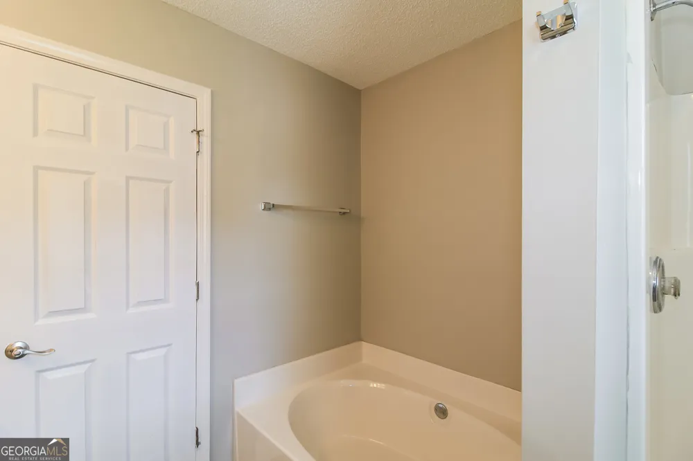 5991 Waggoner CT Rex, GA 30273