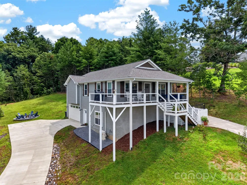 932 Morlin Acres Drive Marshall, NC 28753
