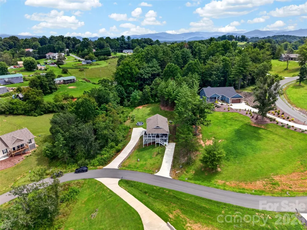 932 Morlin Acres Drive Marshall, NC 28753