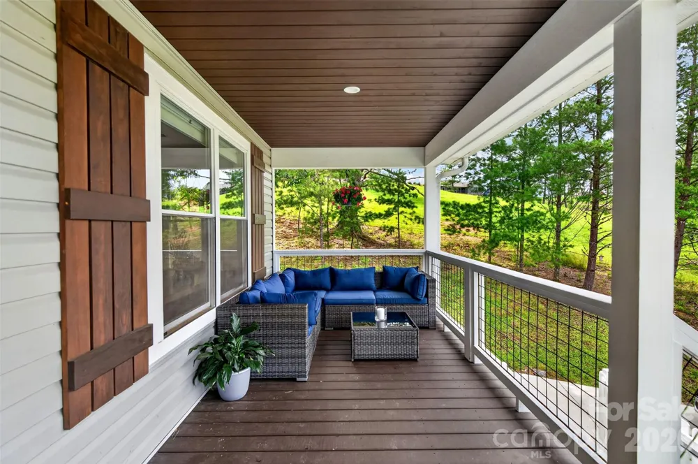 932 Morlin Acres Drive Marshall, NC 28753