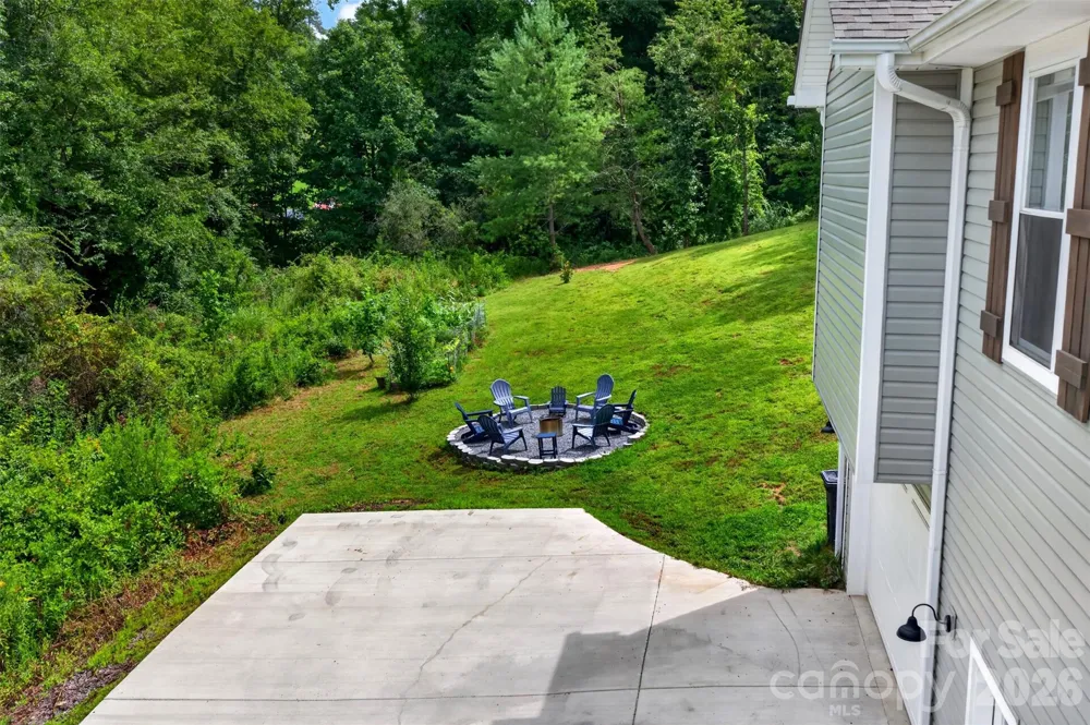 932 Morlin Acres Drive Marshall, NC 28753