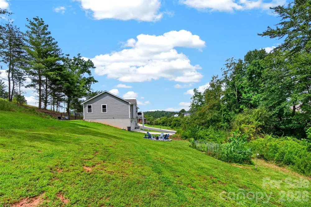 932 Morlin Acres Drive Marshall, NC 28753