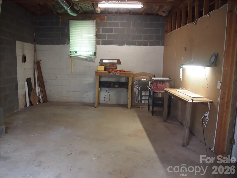 5164 Ralph Winchester Road Lenoir, NC 28645