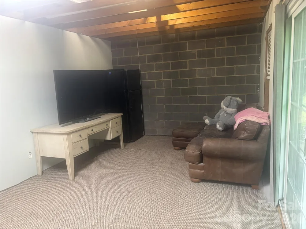 5164 Ralph Winchester Road Lenoir, NC 28645