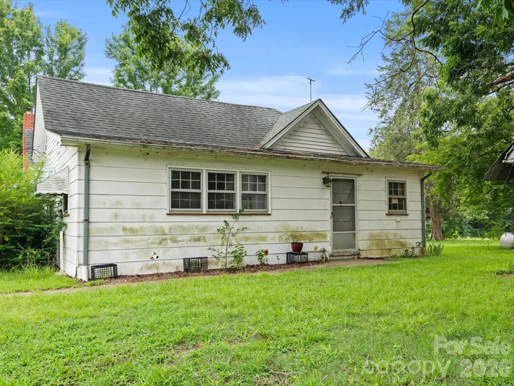 280 W Main Street Ruby, SC 29741