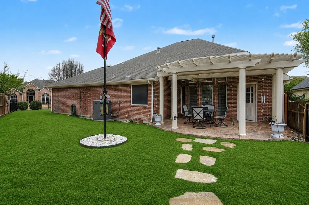 319 Lakewood Drive Trophy Club, TX 76262