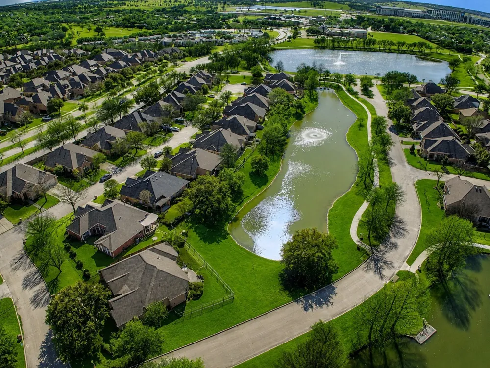 319 Lakewood Drive Trophy Club, TX 76262