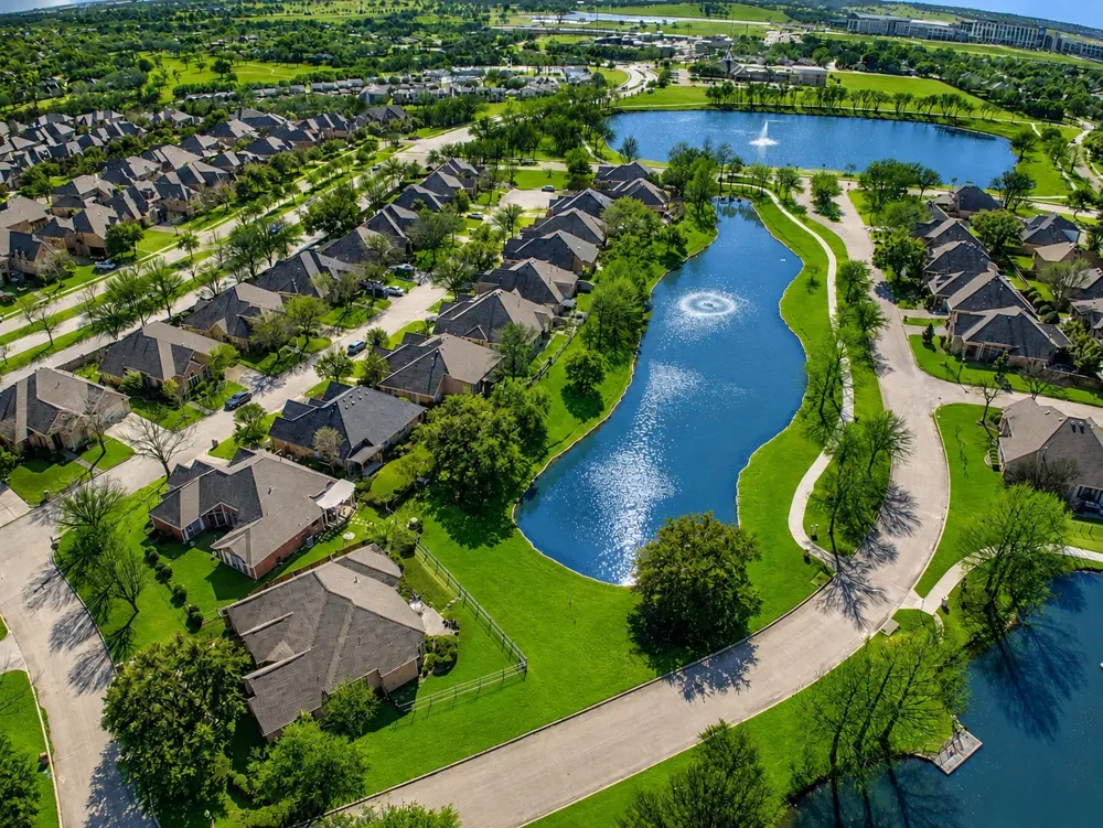 319 Lakewood Drive Trophy Club, TX 76262