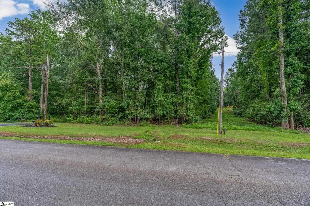 00 Durbin Creek Road Simpsonville, SC 29681