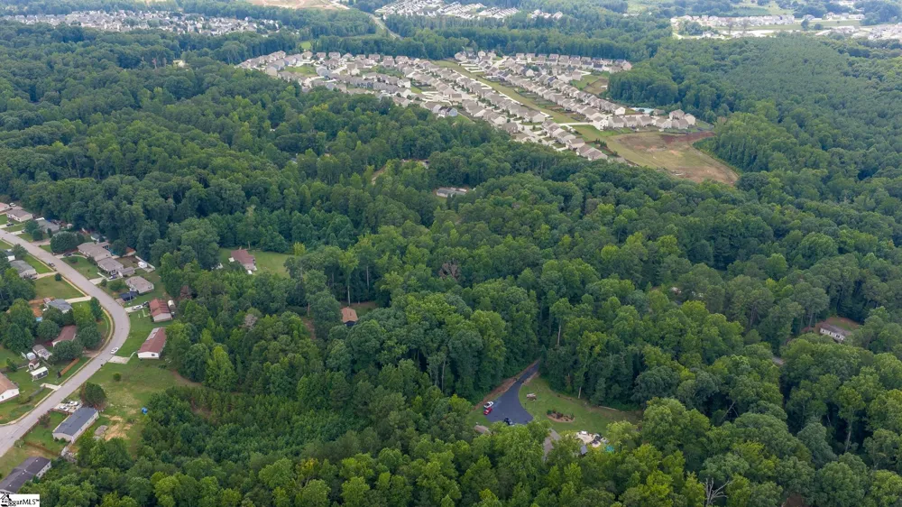 00 Durbin Creek Road Simpsonville, SC 29681