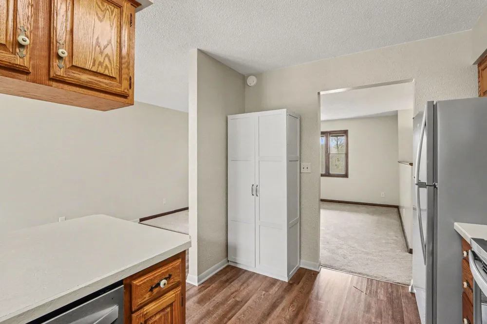 16711 CD AVENUE E Augusta, MI 49012