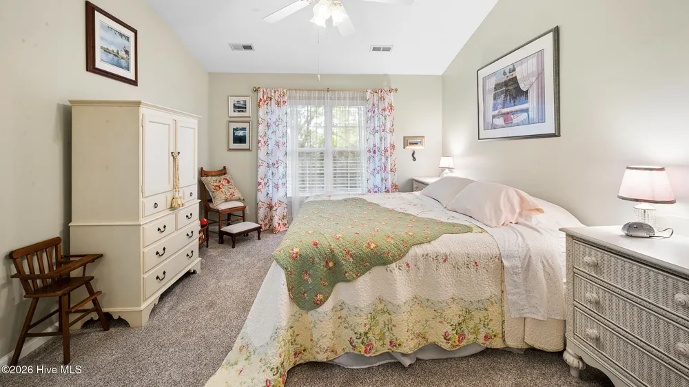 2209 Locksley Woods Drive #E Greenville, NC 27858