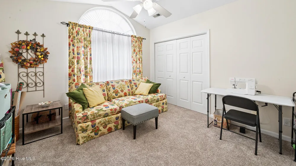 2209 Locksley Woods Drive #E Greenville, NC 27858