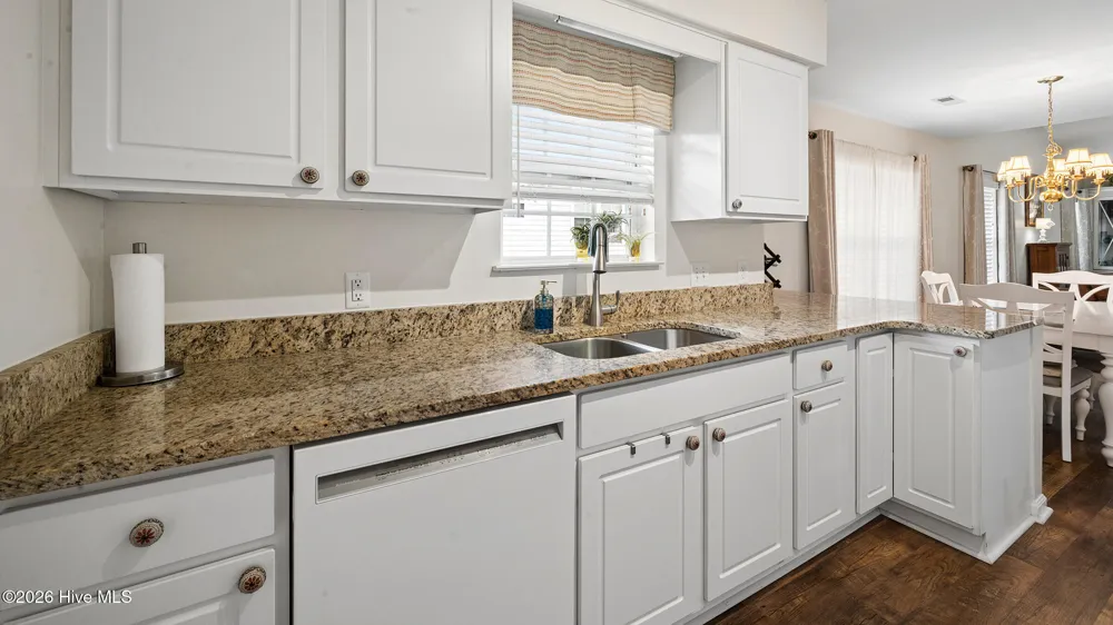 2209 Locksley Woods Drive #E Greenville, NC 27858